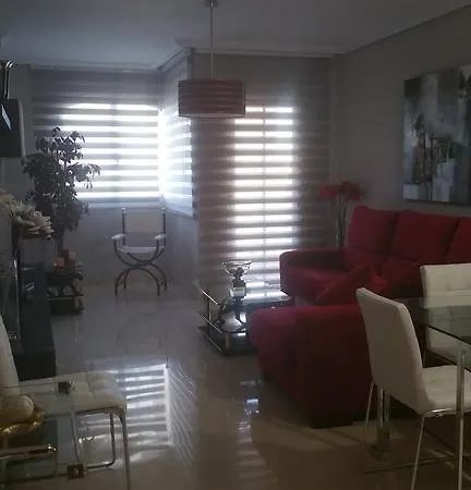 Eduardo Dato Apartamento *